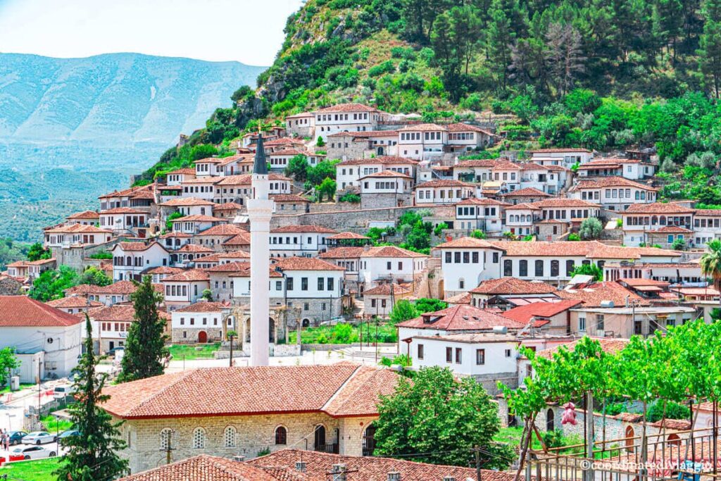 case montagne albania
